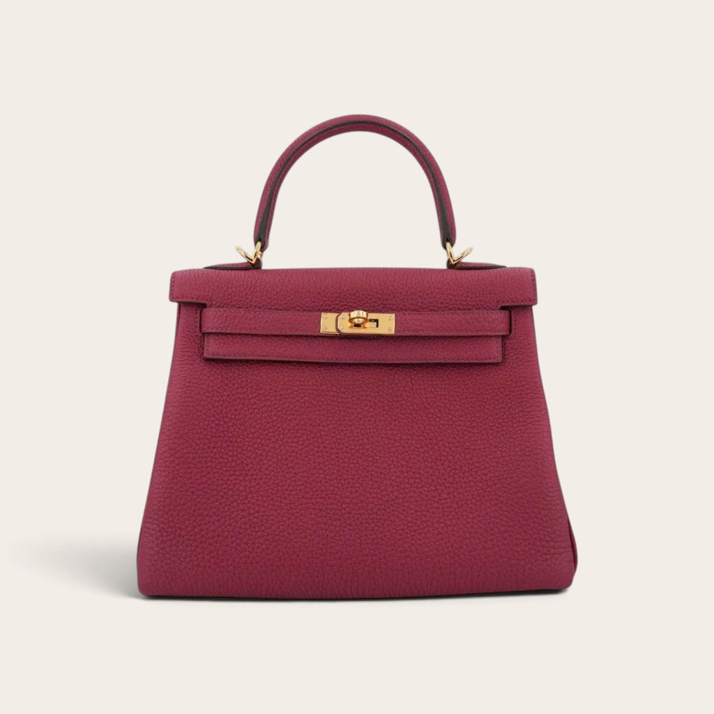 Hermès Kelly 25 – Red (Togo Leather)