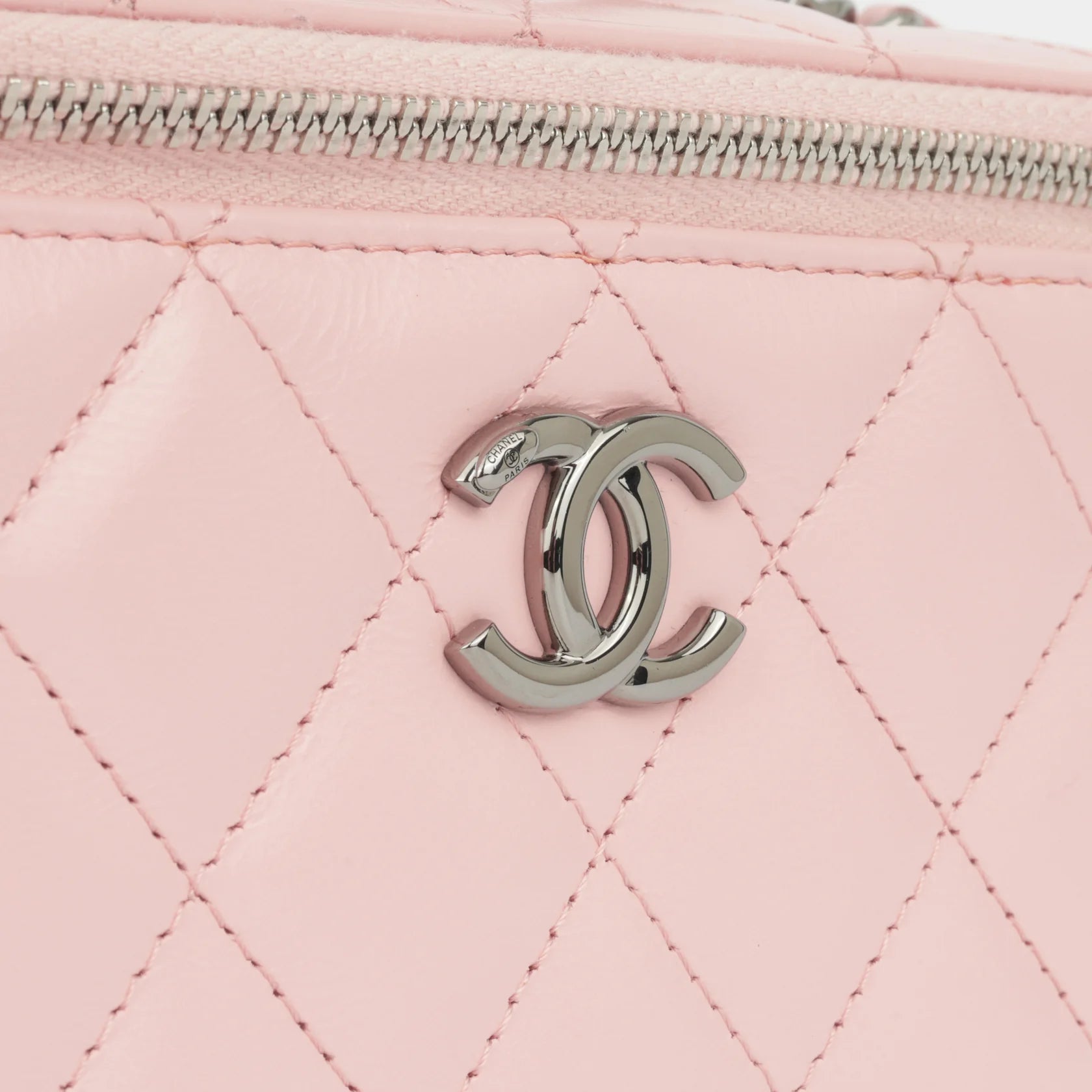 Chanel Vanity Case Pink – Luxury Crossbody Mini Bag