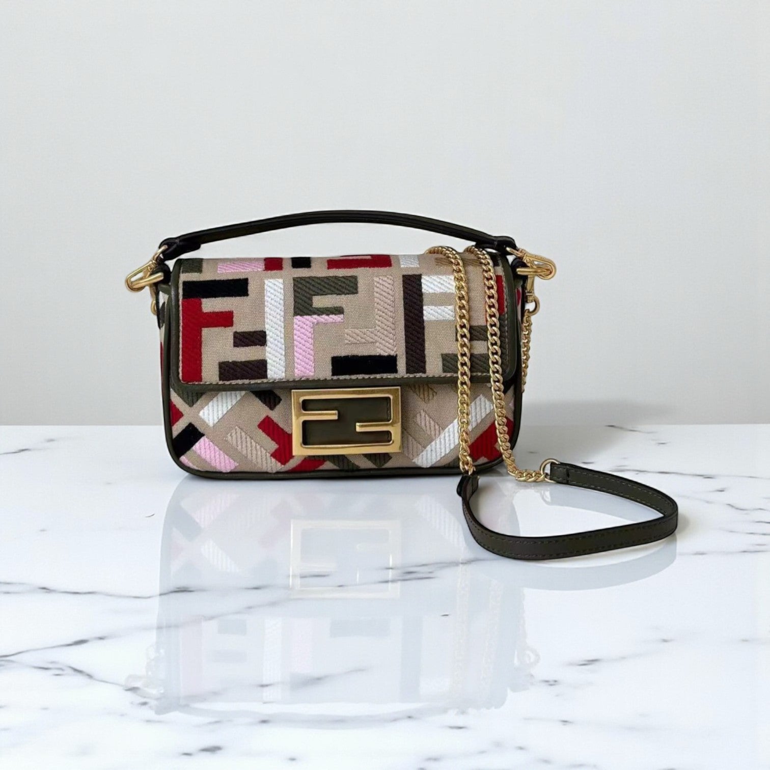 Fendi Baguette Bag 20cm Multicolor Fabric