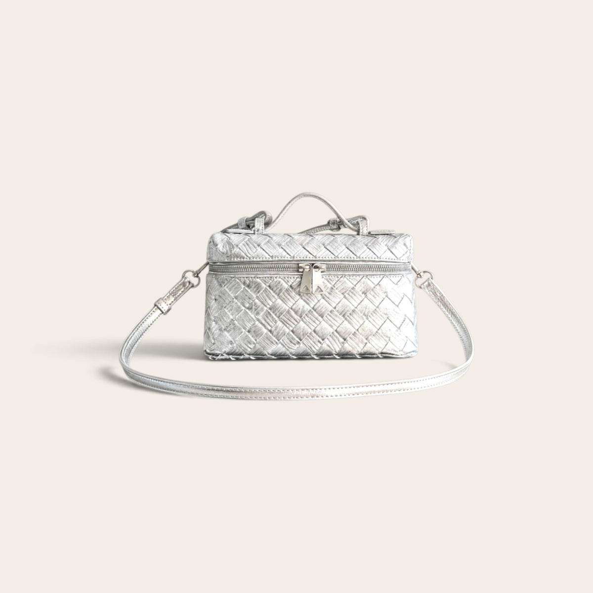 Bottega Veneta Bang Bang Bag – Silver Wood-Embossed