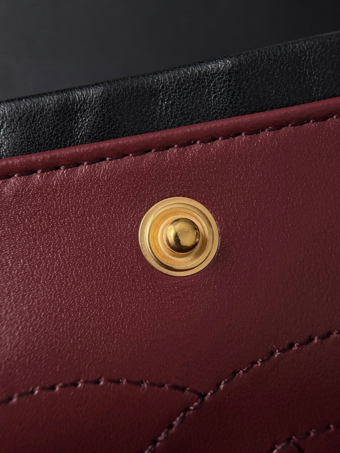 Chanel 2.55 Reissue black bag image 9