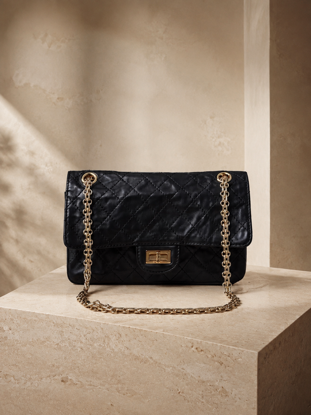 Chanel 2.55 Reissue black bag image 2