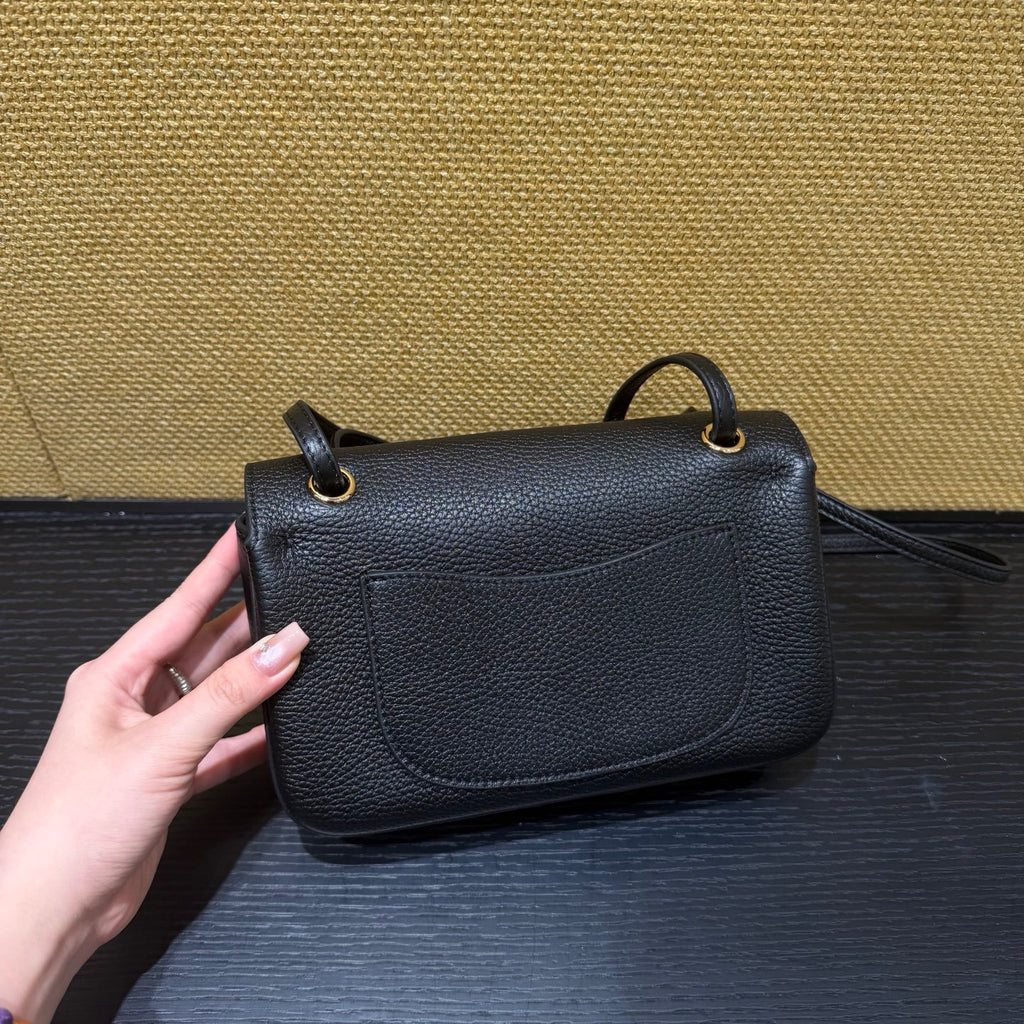 حقيبة Chanel Mini Flap Shoulder Bag السوداء - صورة 4
