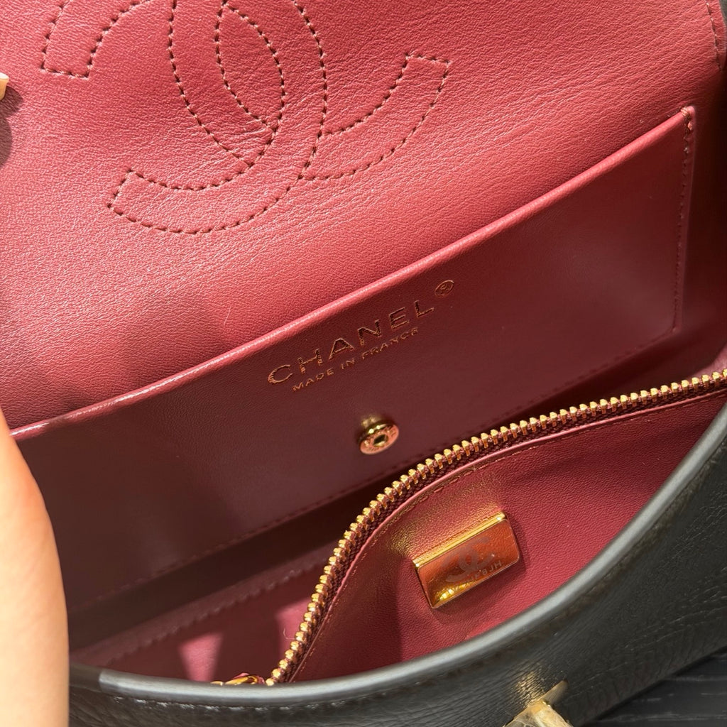 حقيبة Chanel Mini Flap Shoulder Bag السوداء - صورة 9