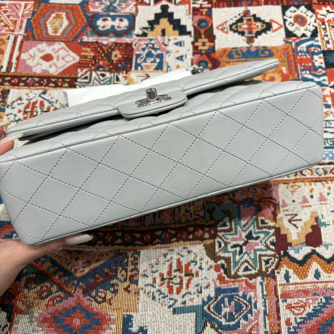 Chanel Classic Flap bag in light gray, base view
