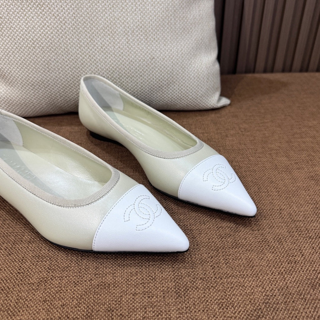 CHANEL Pointed Toe Ballet Flats – Beige & White