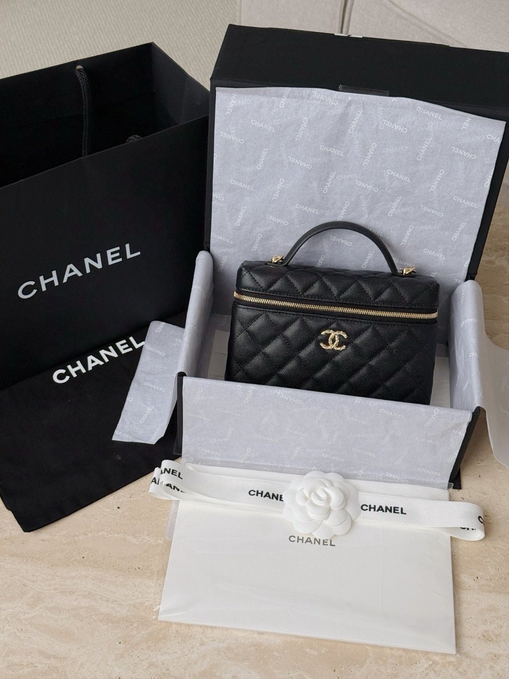 Chanel quilted vanity case black view 1