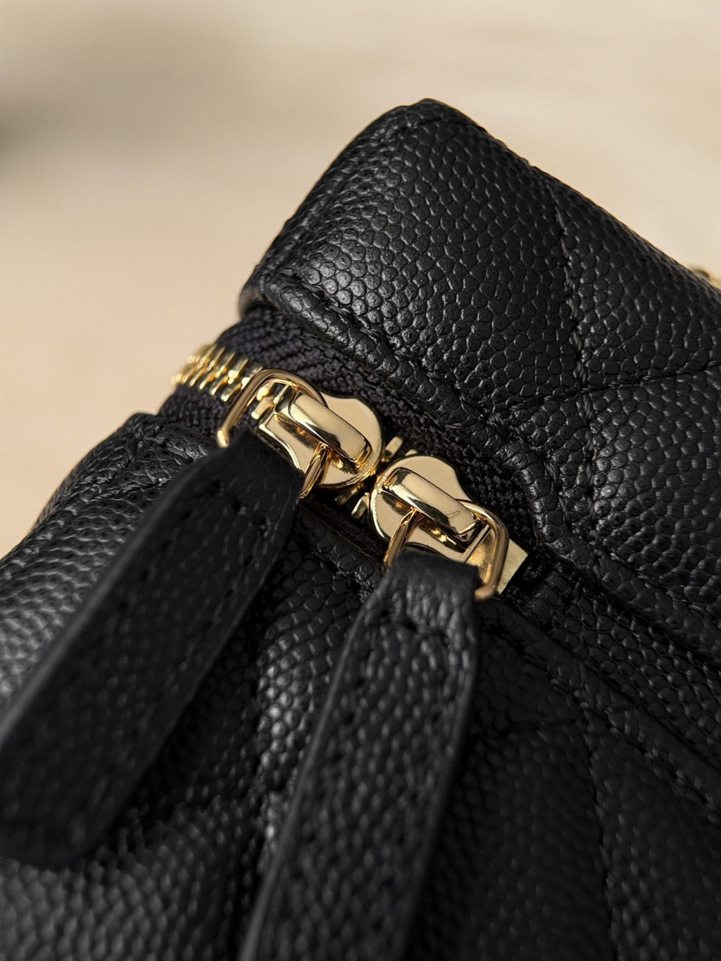 Chanel quilted vanity case black view 5