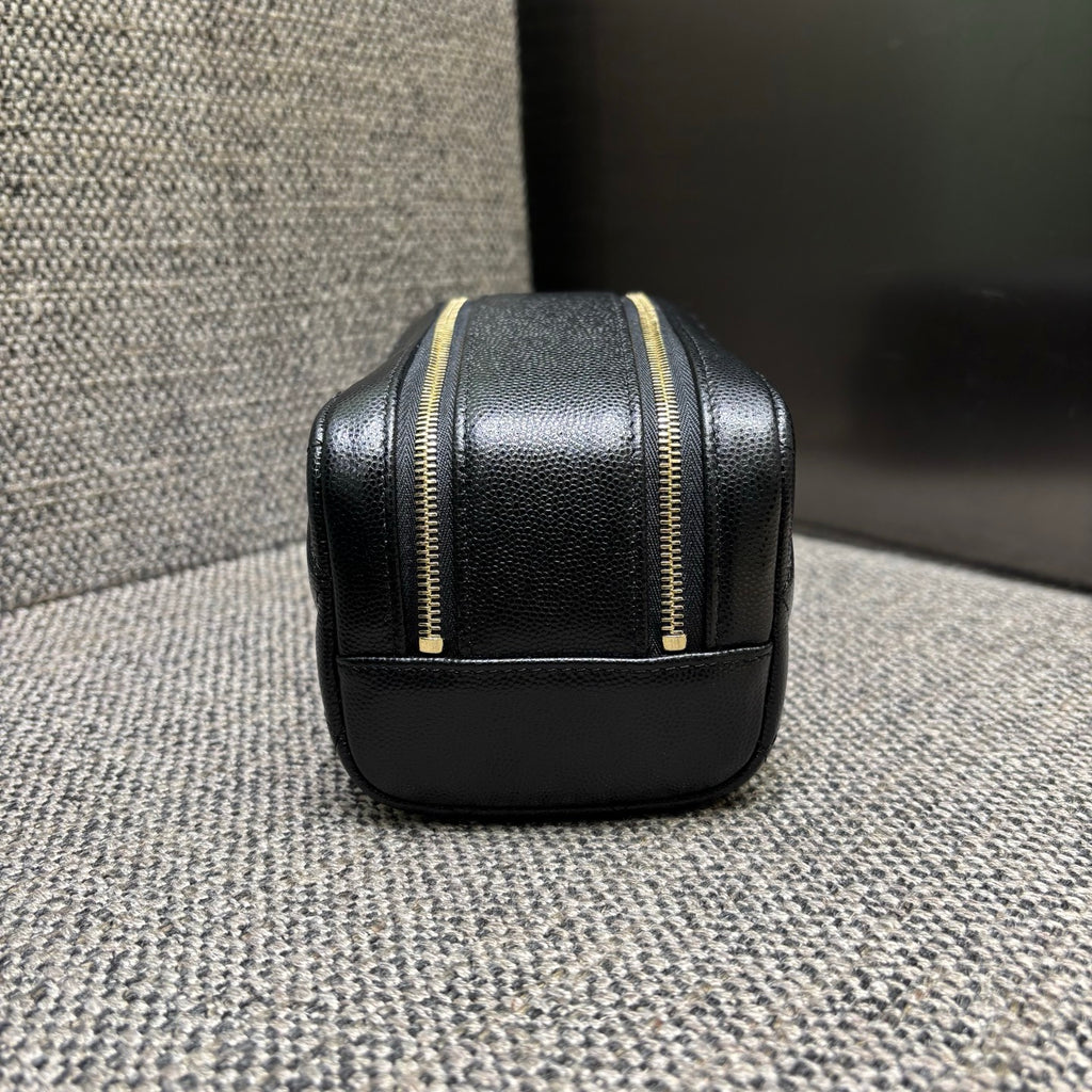 حقيبة Chanel Double Zip Vanity Case السوداء - صورة 5