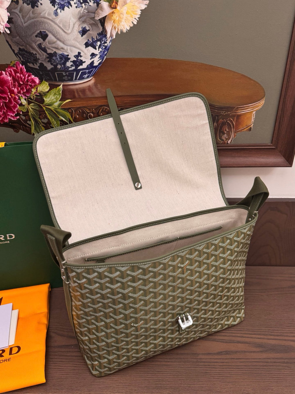 Goyard green messenger bag open interior