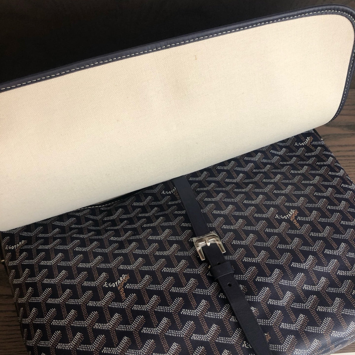 Goyard messenger bag dark color open flap