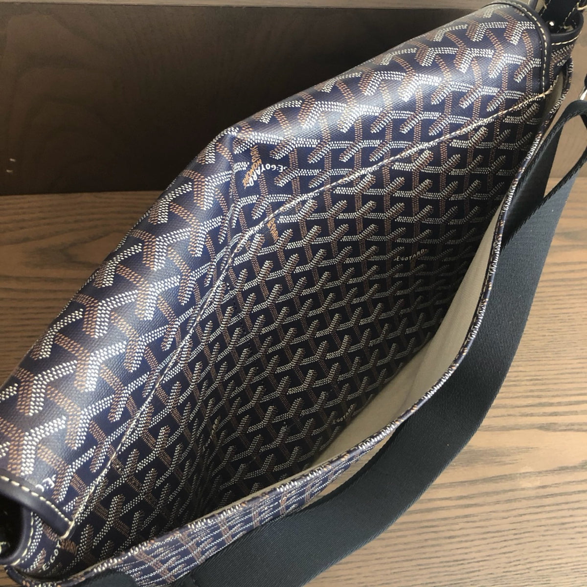 Goyard messenger bag dark color inner compartment