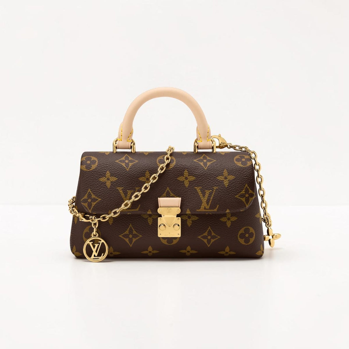 LV Nano Madeleine UB6944